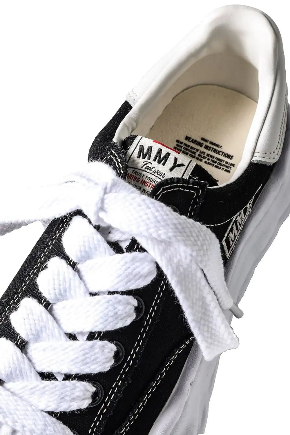 Maison MIHARA YASUHIRO BLAKEY Original Sole Canvas Low Cut Sneaker