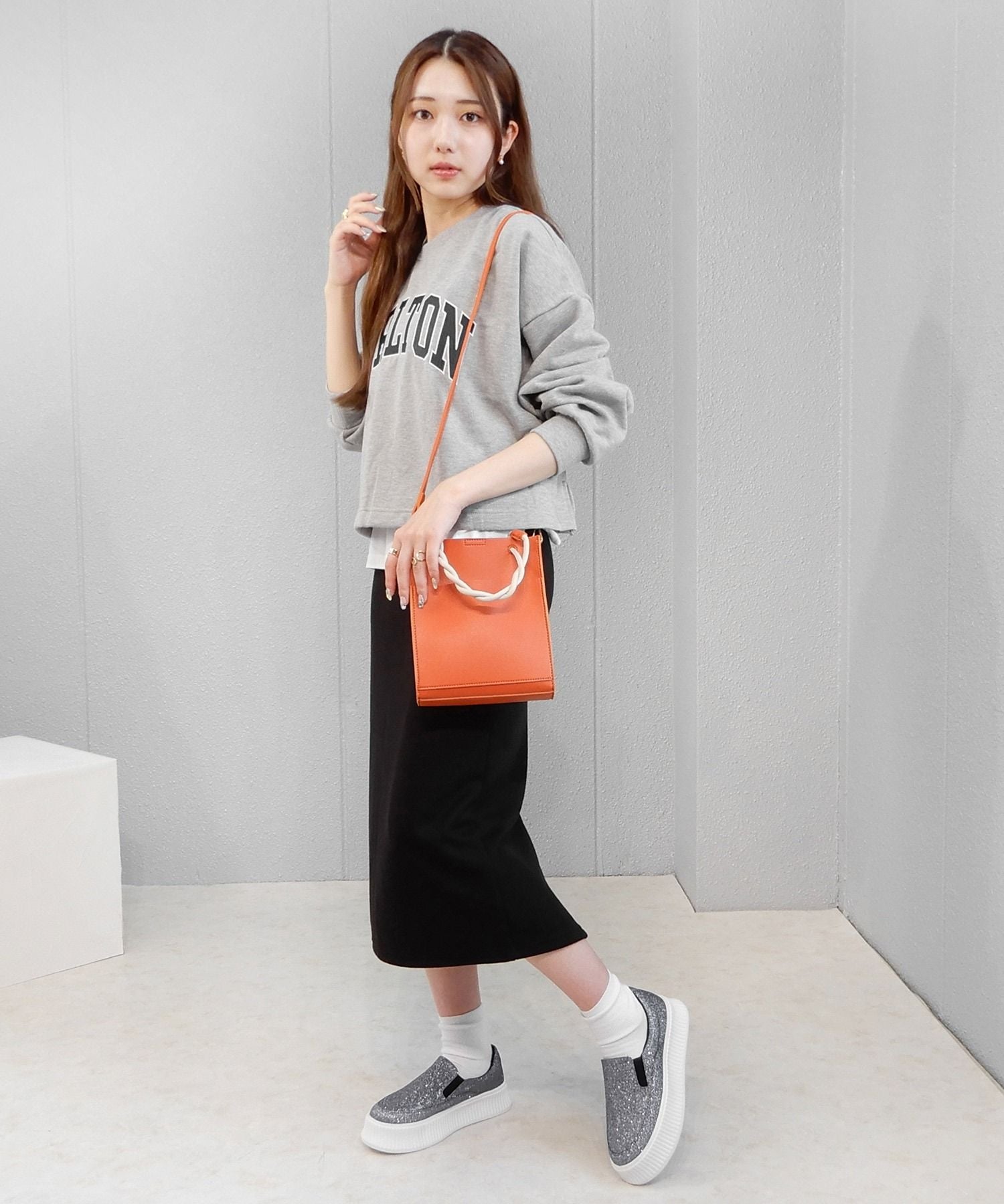 minia track sole slip-on sneakers