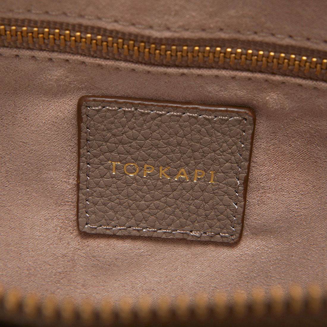 トプカピ　TOPKAPI ジェムドロップ ミニエンボスレザー 天然石 ショルダーバッグ（ブラック） ブラック