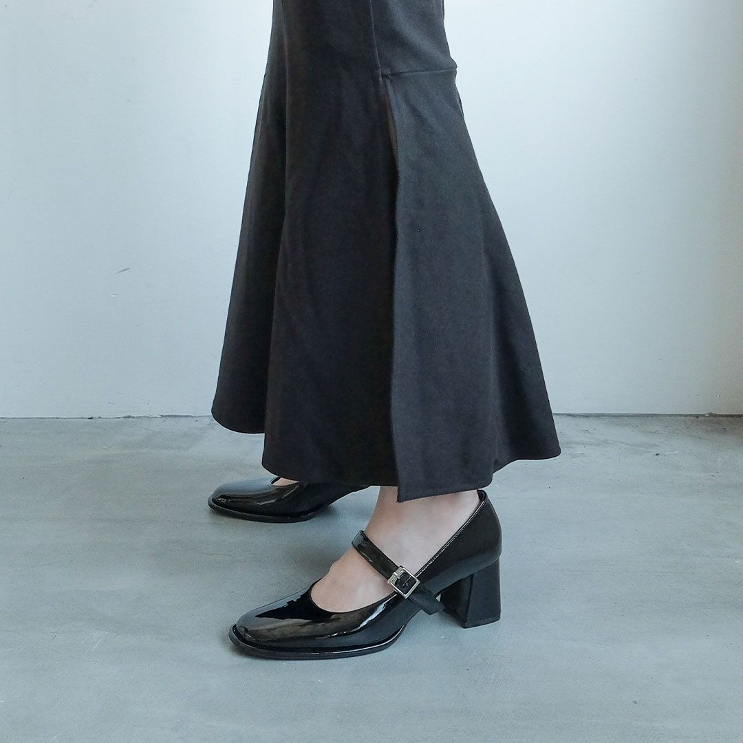 ノイエ ザ マーケット NEUE THE MARKET ストラップチャンキーヒールパンプス/TM22072
